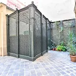 Rare Golden Triangle Amazing 1br With Terrace Office - Bail Mobilite 아파트 *