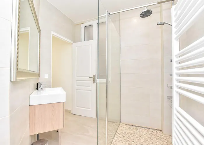 Rare Golden Triangle Amazing 1br With Terrace Office - Bail Mobilite *